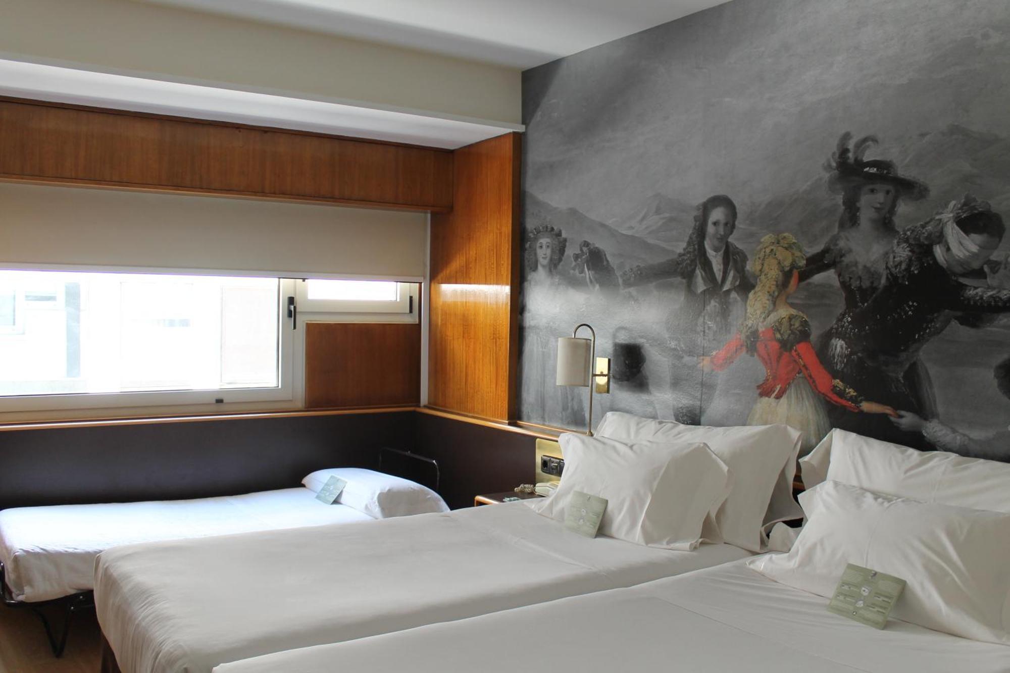 Goya Hotel 4*