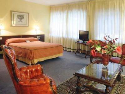 Goya Hotel 4*